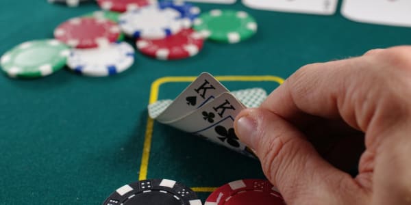 Poker-Leitfaden für die Gewinnung der Hand
